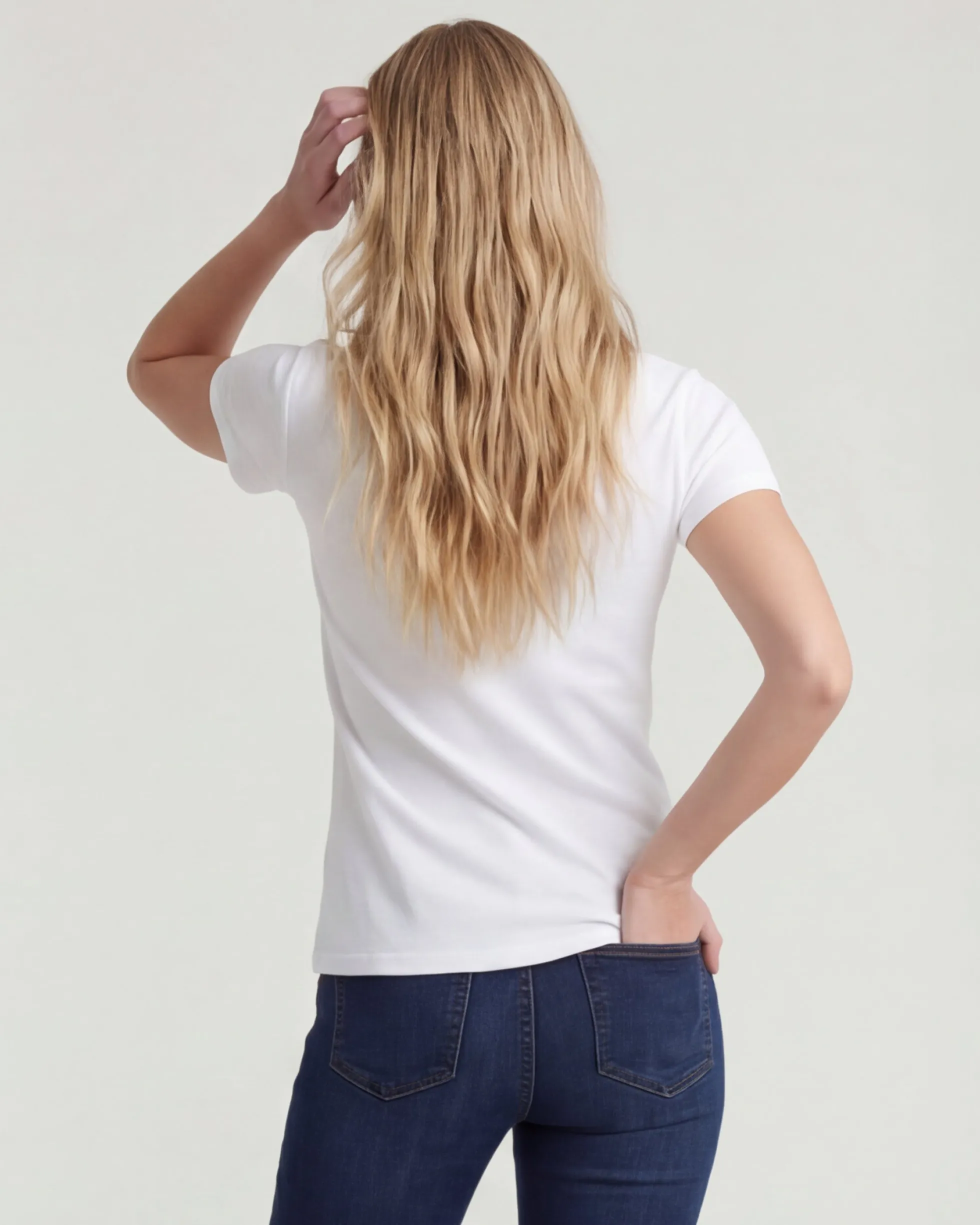 T-shirt donna "Scorpione" by Luigi Torres Cerciello